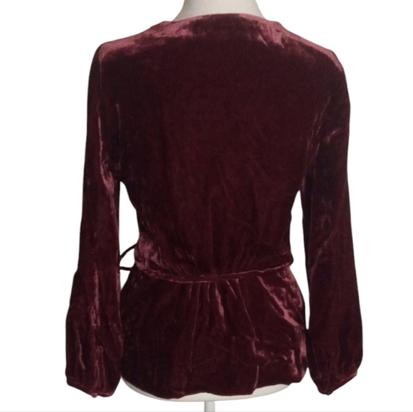 J. Crew Beautiful Burgundy Velvet Faux Wrap Blouse Puff Sleeves Size 0 - Picture 7 of 10
